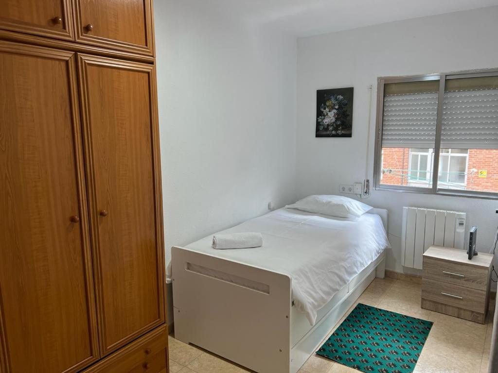 C8 Comodo Piso De 3 Habitaciones Cerca Del Centro De 마드리드 외부 사진